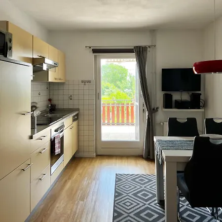 Wurz - Insel Apartman *